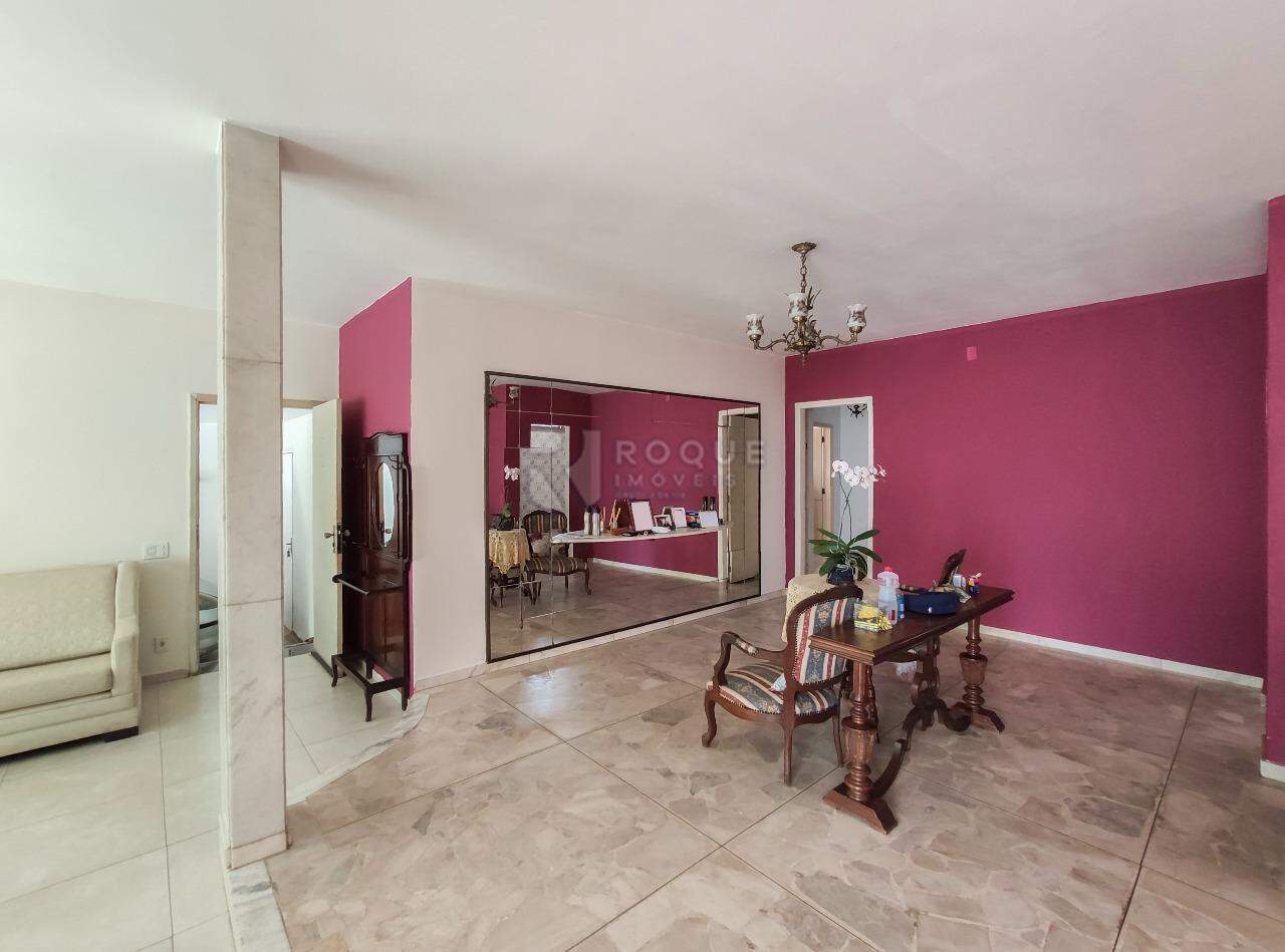 Casa Residencial à venda no bairro Jardim Mercedes: Sala 