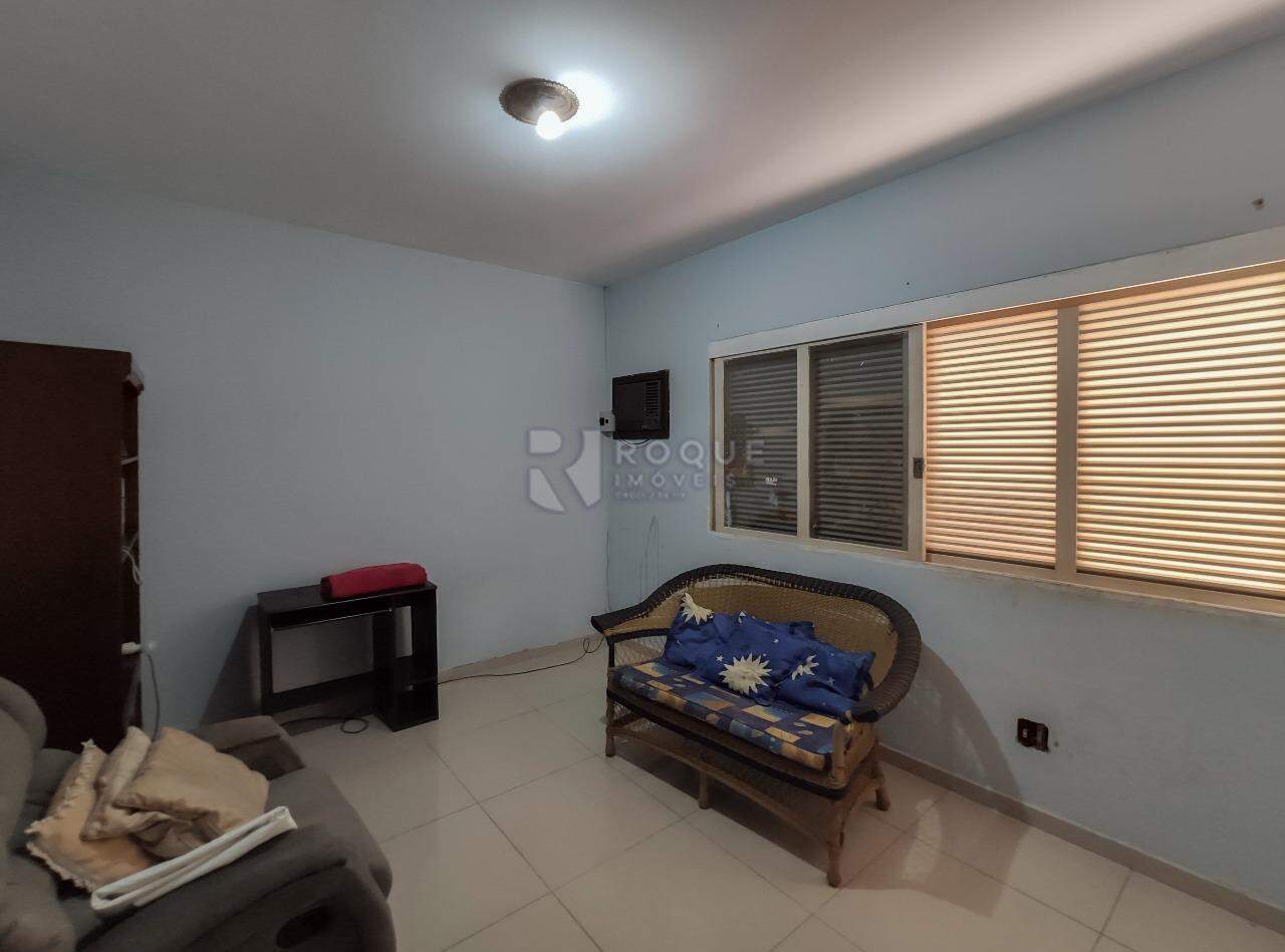 Casa Residencial à venda no bairro Jardim Mercedes: Dormitório 1