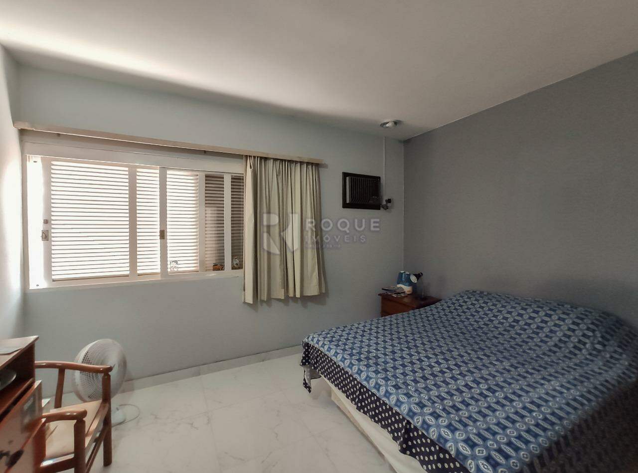 Casa Residencial à venda no bairro Jardim Mercedes: Dormitório 3 suíte 