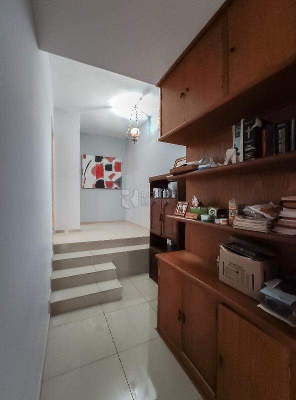 Casa Residencial à venda no bairro Jardim Mercedes: Hall