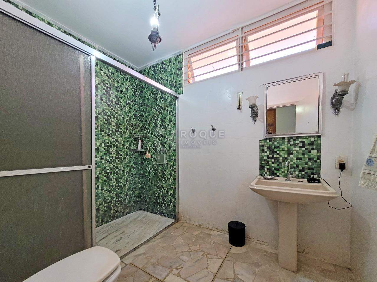 Casa Residencial à venda no bairro Jardim Mercedes: WC