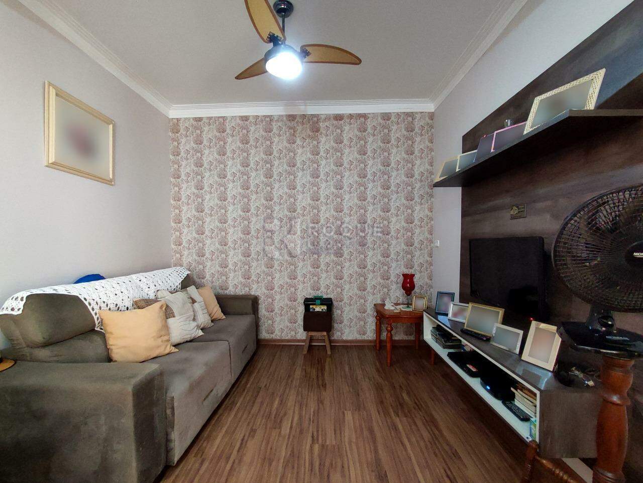 Casa Residencial à venda no bairro Vila Claudia: SALA DE TV