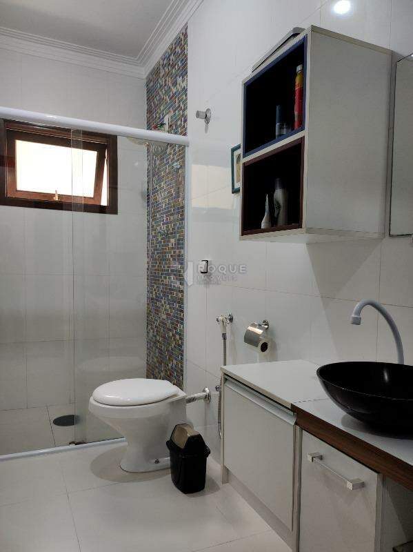 Casa Residencial à venda no bairro Vila Claudia: BANHEIRO SOCIAL