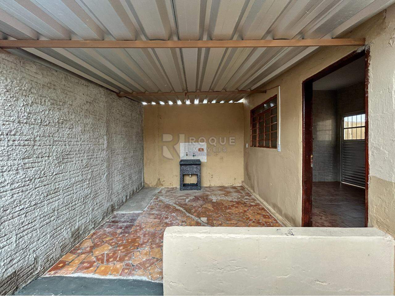 Casa Residencial para aluguel no bairro Jardim Santa Luiza: Área de serviço 