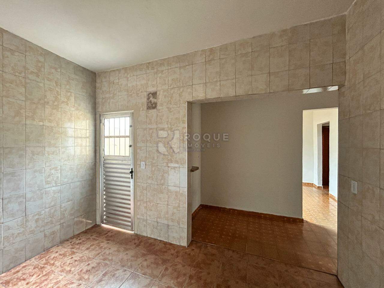 Casa Residencial para aluguel no bairro Jardim Santa Luiza: Cozinha 