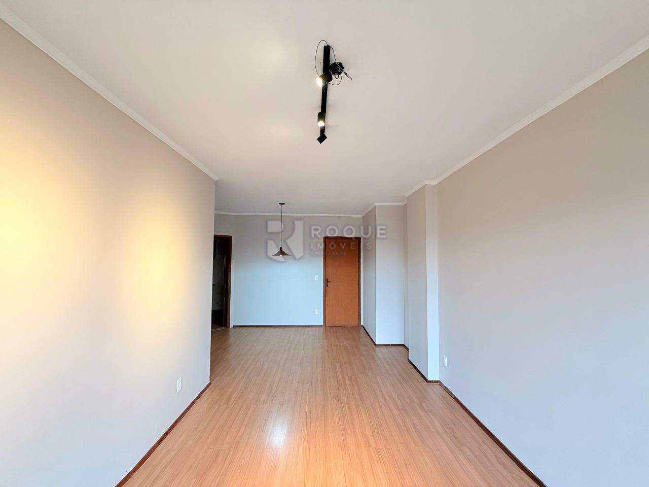Apartamento para aluguel no bairro Jardim Piratininga: Sala