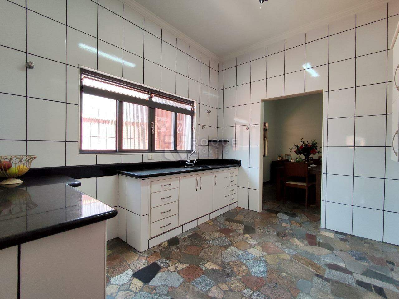 Casa Residencial à venda no bairro Boa Vista: COZINHA