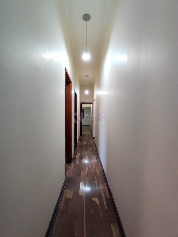 Casa Residencial à venda no bairro Boa Vista: CORREDOR INTERNO