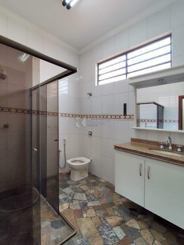 Casa Residencial à venda no bairro Boa Vista: BANHEIRO SOCIAL