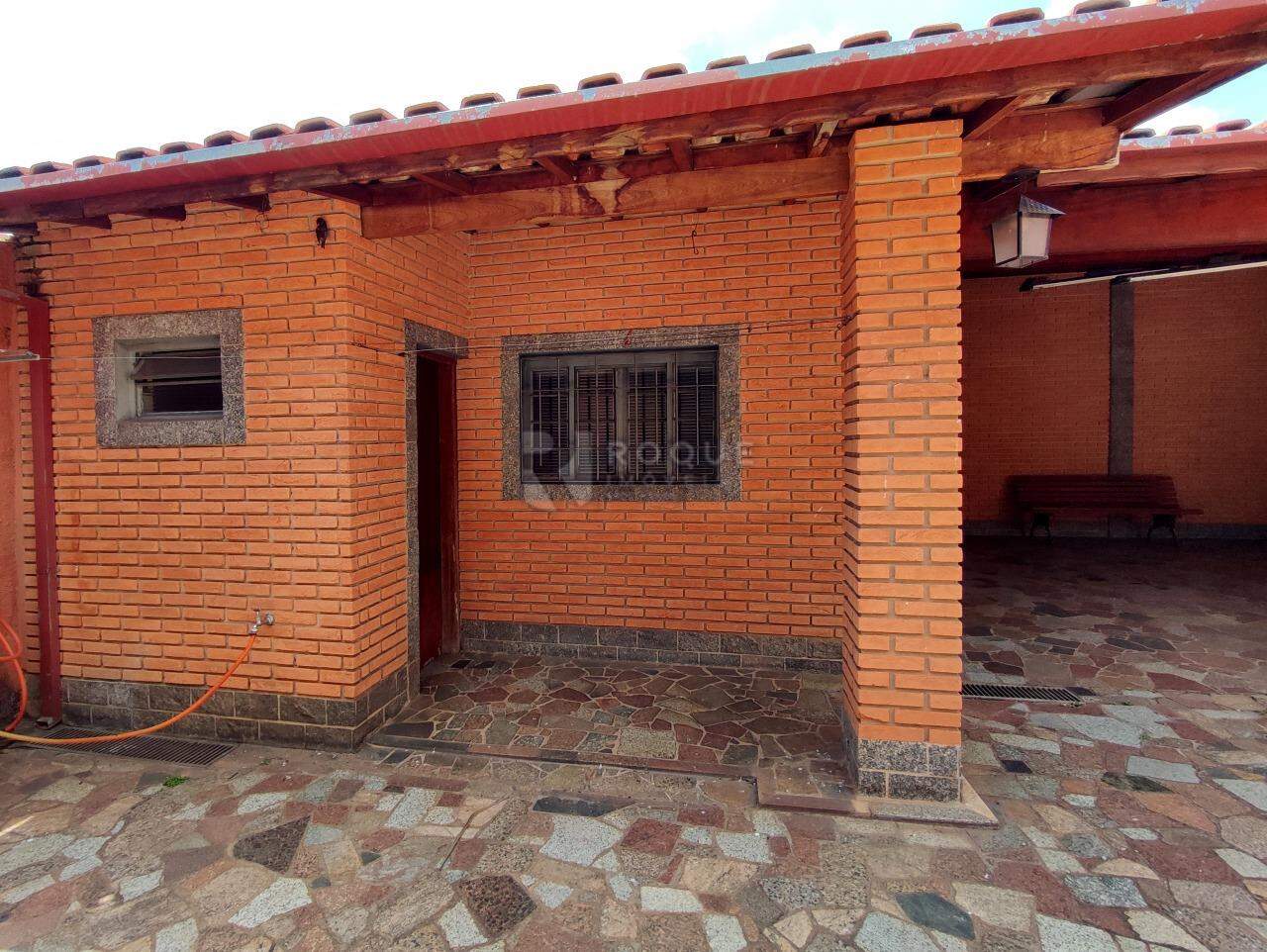 Casa Residencial à venda no bairro Boa Vista: DESPEJO