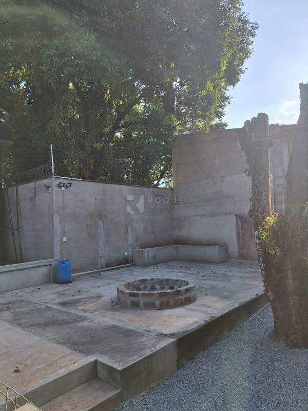 Chácara à venda no bairro Pires de Baixo: 