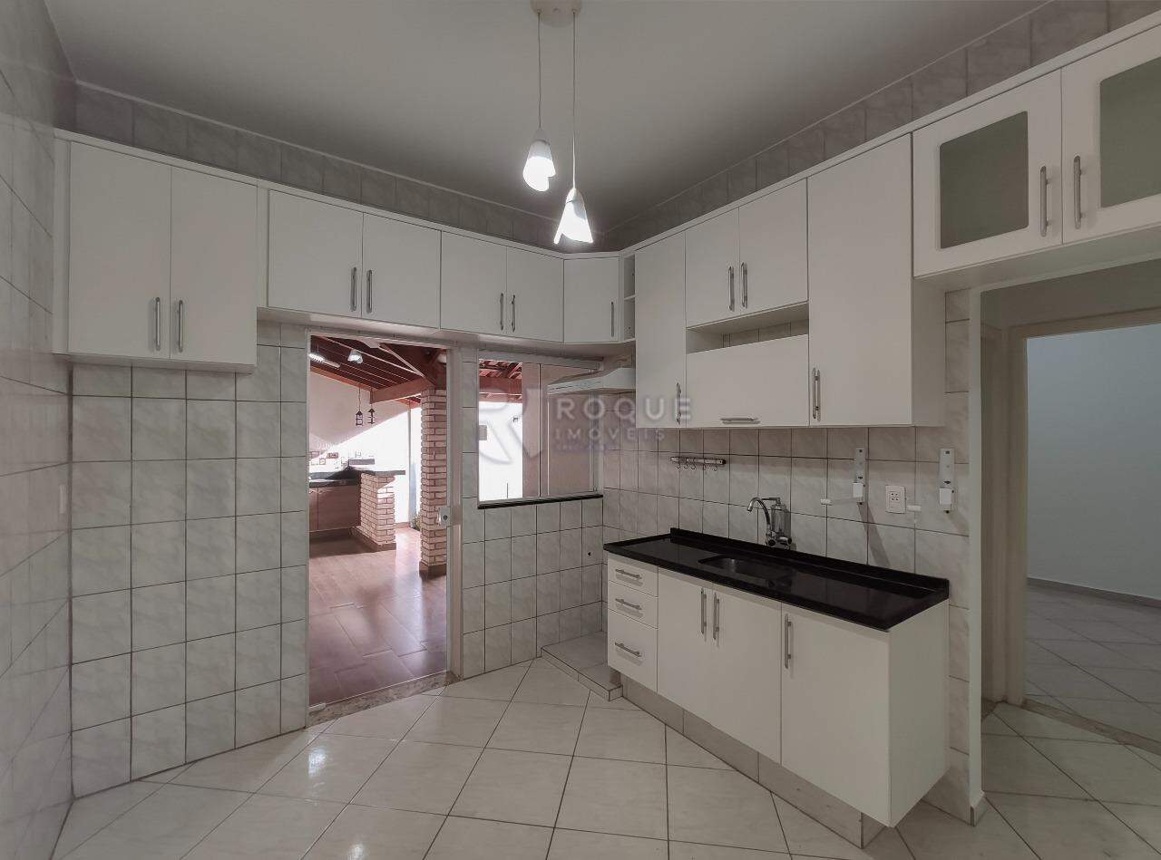 Casa Residencial para aluguel no bairro Parque Residencial Abílio Pedro: Cozinha 