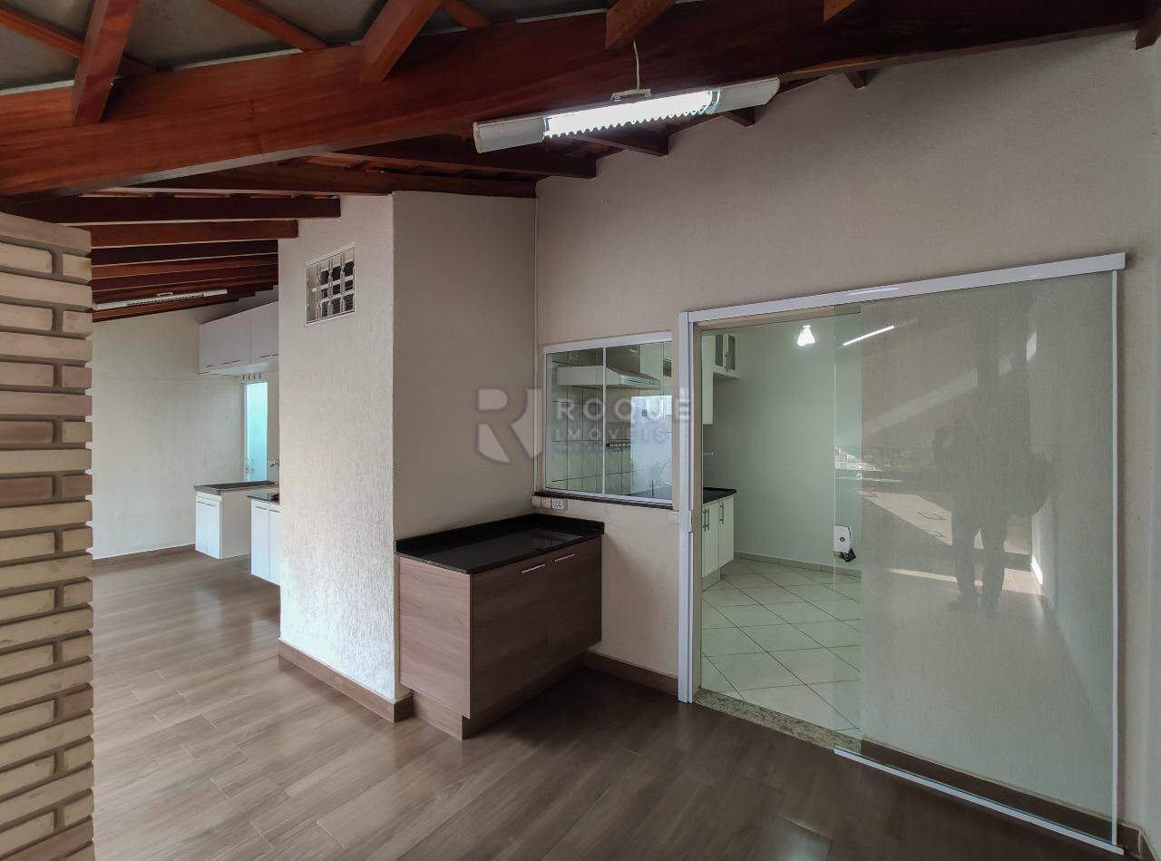 Casa Residencial para aluguel no bairro Parque Residencial Abílio Pedro: Rancho 