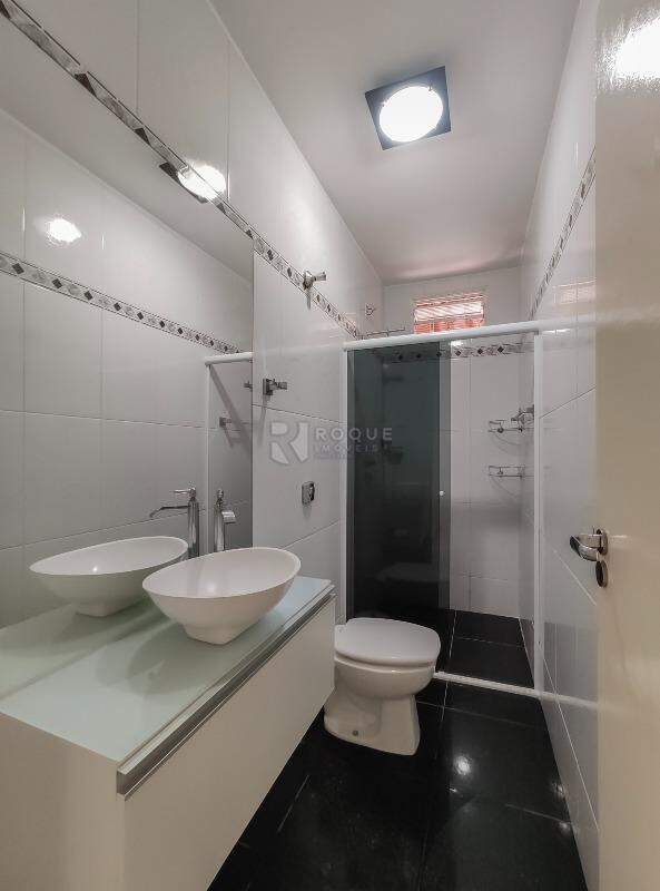 Casa Residencial para aluguel no bairro Parque Residencial Abílio Pedro: WC social 