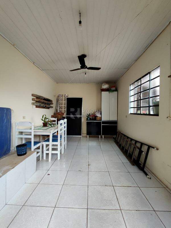Casa Residencial à venda no bairro Vila Claudia: SALÃO