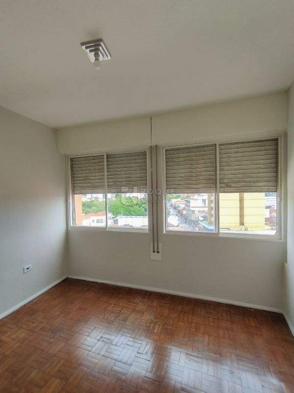 Apartamento para aluguel no bairro Centro: Dormitório 3