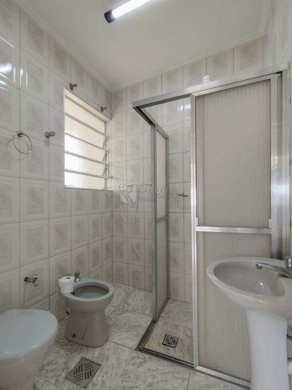 Apartamento para aluguel no bairro Centro: WC