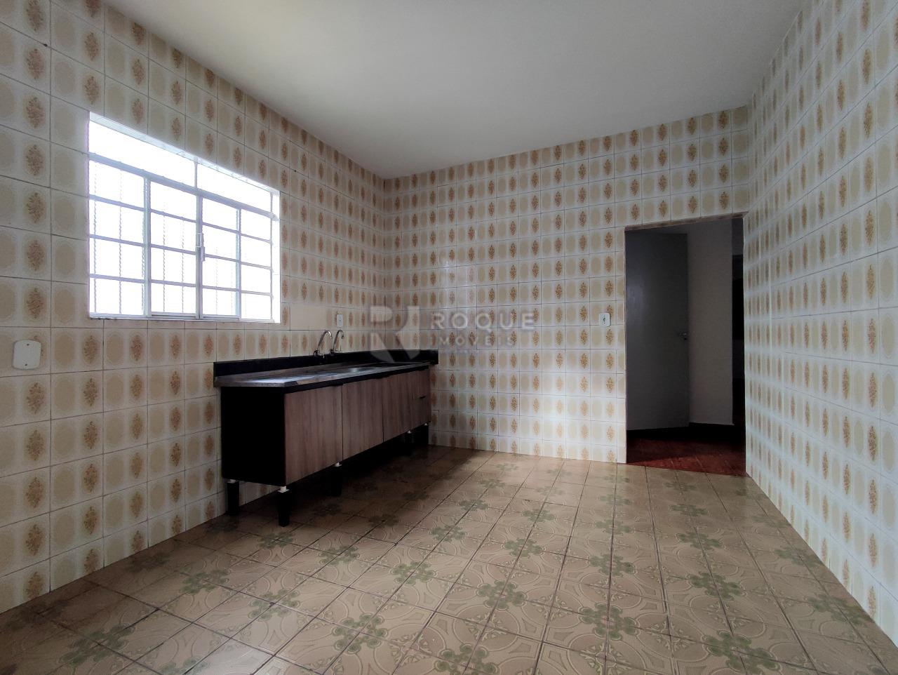 Casa Residencial à venda no bairro Jardim Nova Suiça: COZINHA