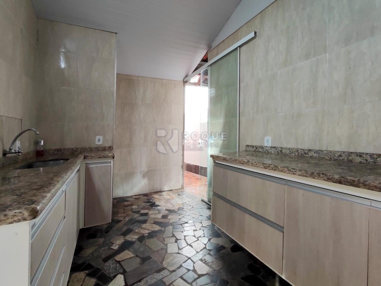 Casa Residencial à venda no bairro Jardim Nova Suiça: COZINHA EDÍCULA