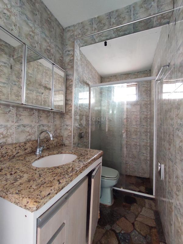 Casa Residencial à venda no bairro Jardim Nova Suiça: BANHEIRO SOCIAL EDÍCULA