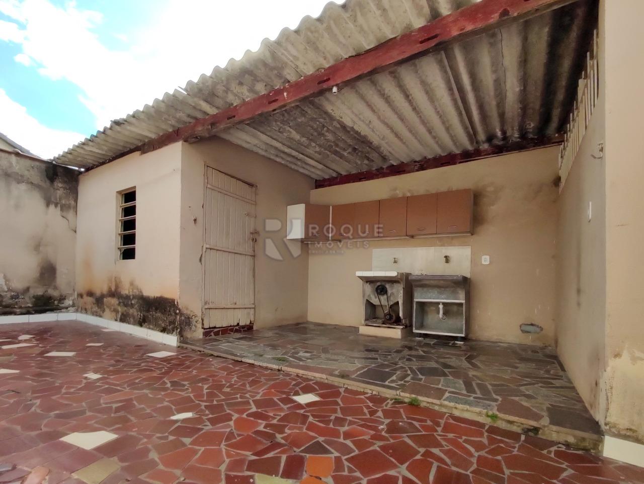 Casa Residencial à venda no bairro Jardim Nova Suiça: ÁREA DE SERVIÇO EDÍCULA