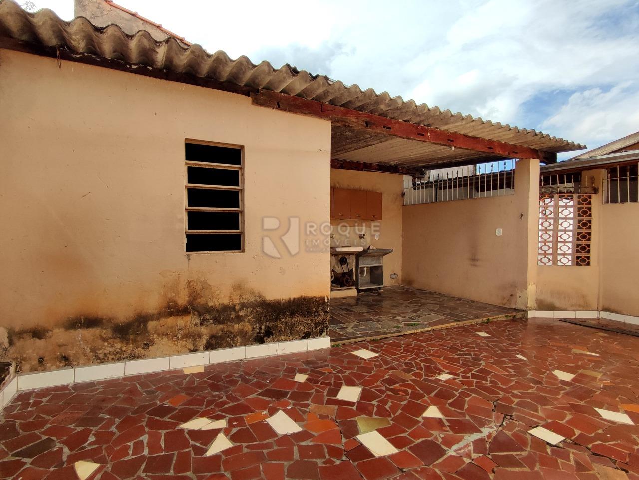 Casa Residencial à venda no bairro Jardim Nova Suiça: QUINTAL EDÍCULA