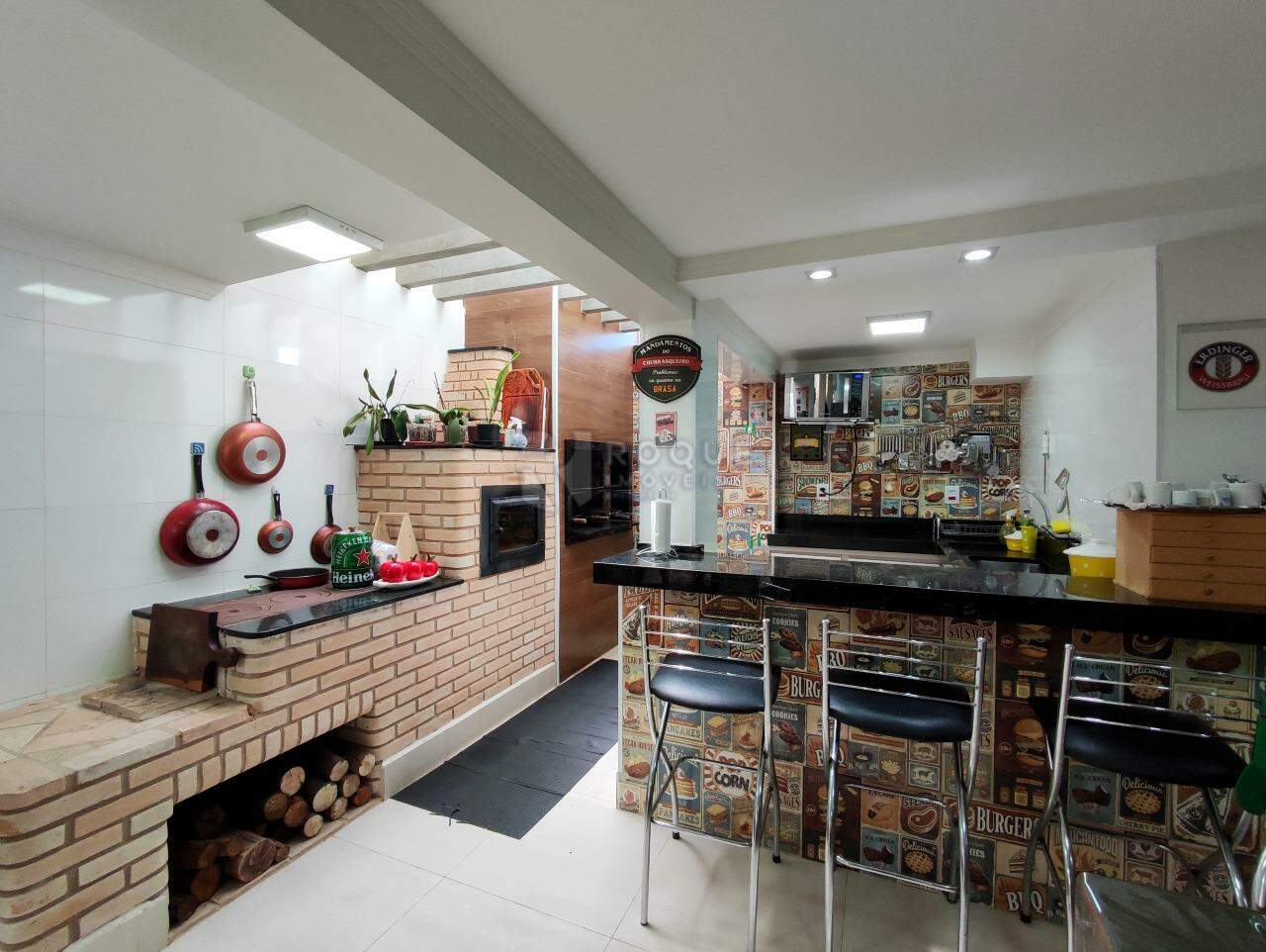 Casa Residencial à venda no bairro Jardim São Roque: ÁREA GOURMET
