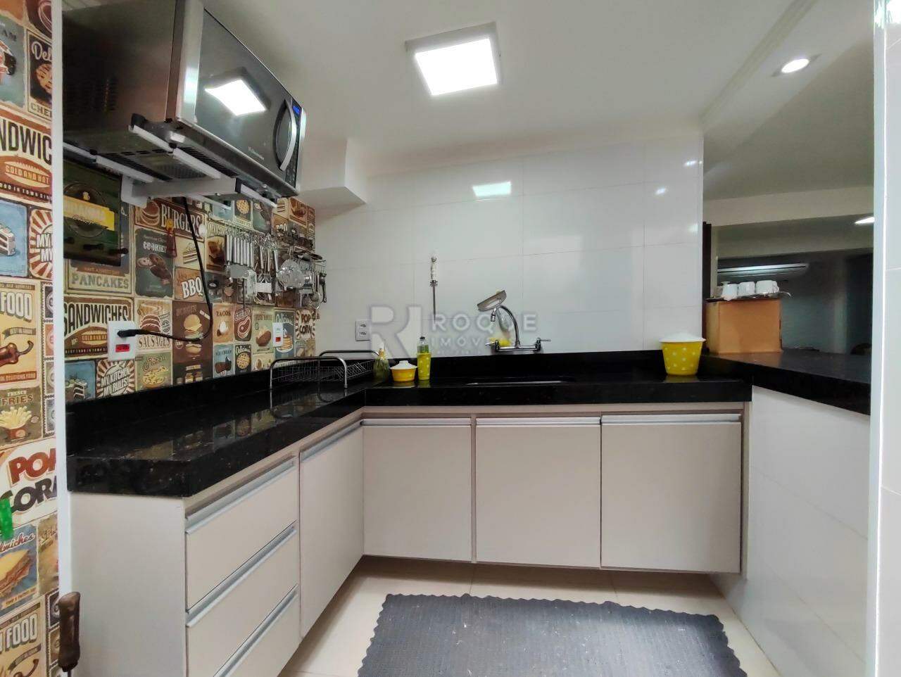 Casa Residencial à venda no bairro Jardim São Roque: COZINHA GOURMET