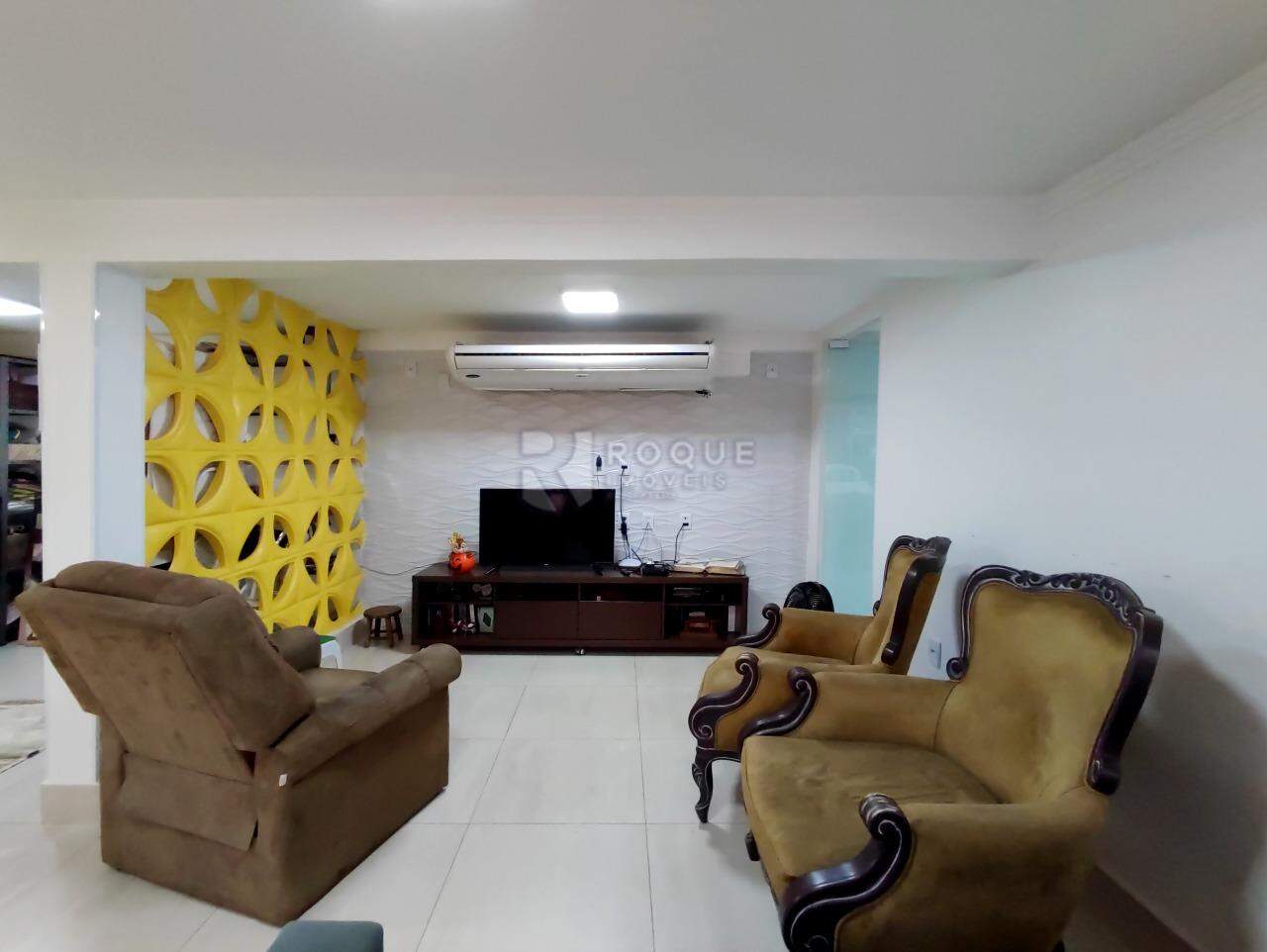 Casa Residencial à venda no bairro Jardim São Roque: SALA DE TV 2