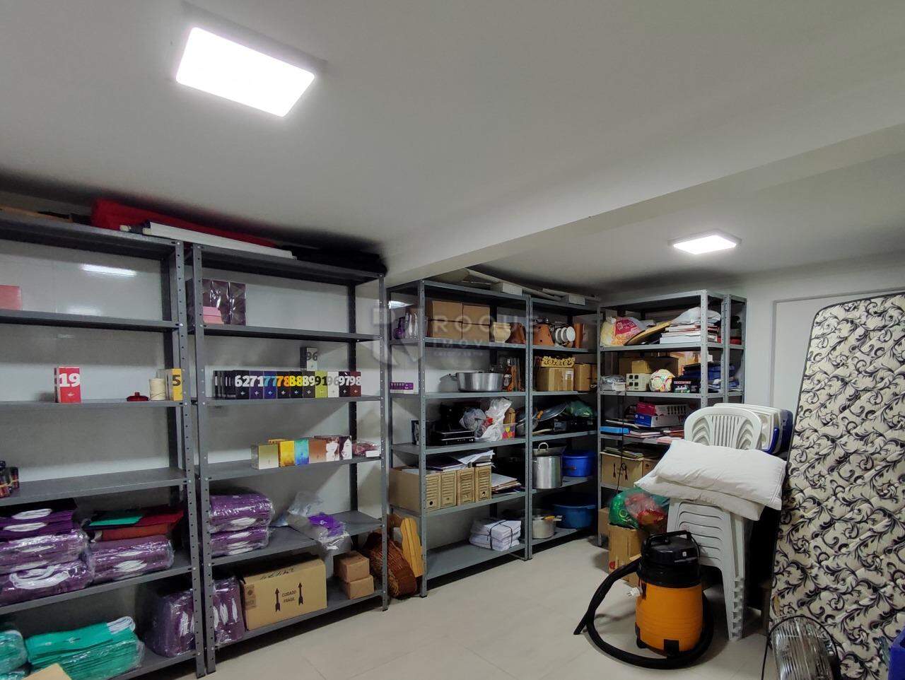 Casa Residencial à venda no bairro Jardim São Roque: DESPEJO
