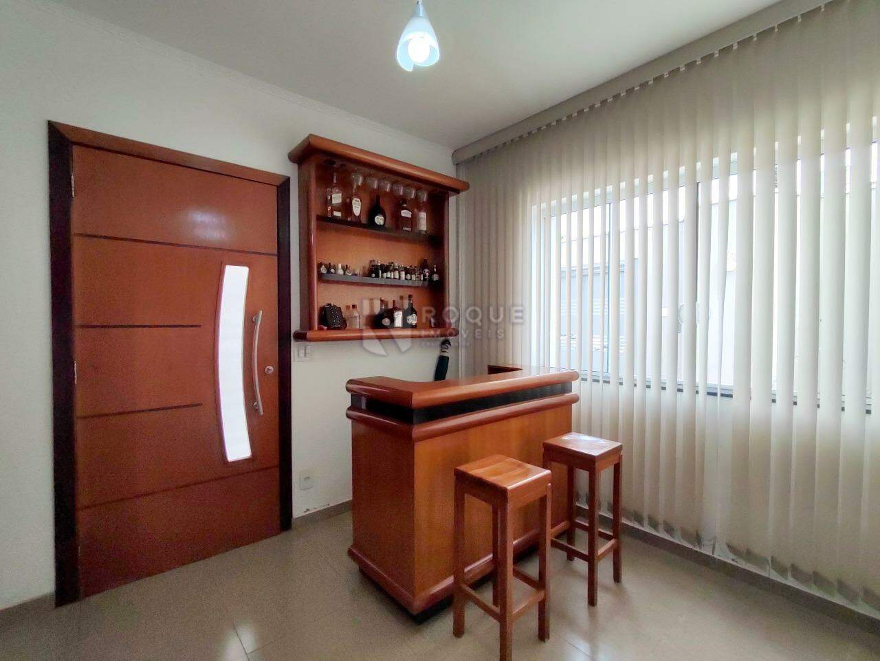 Casa Residencial à venda no bairro Jardim São Roque: SALA DE ESTAR