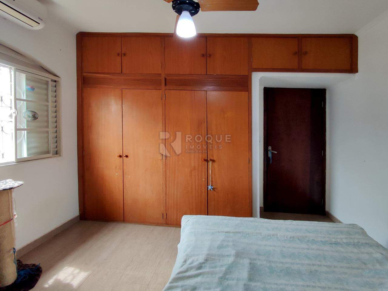 Casa Residencial à venda no bairro Jardim São Roque: DORMITÓRIO 2