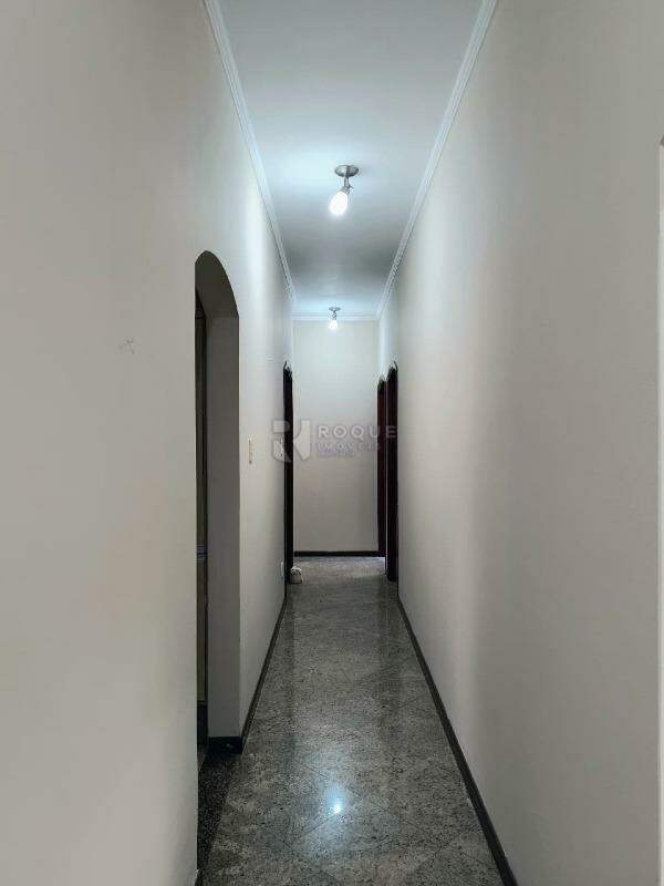 Casa Residencial para aluguel no bairro Jardim Arruda: Hall