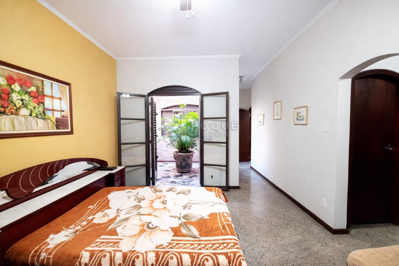 Casa Residencial para aluguel no bairro Jardim Arruda: Dormitório 03 Suite