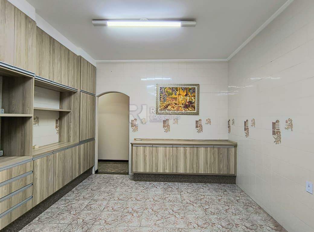 Casa Residencial para aluguel no bairro Jardim Arruda: Cozinha 