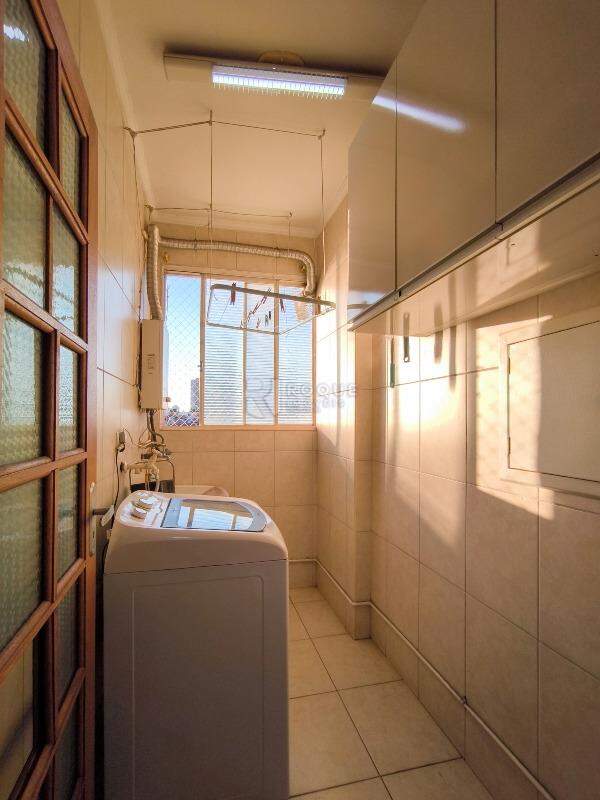 Apartamento à venda no bairro Centro: LAVANDERIA