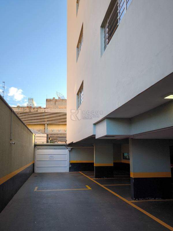 Apartamento à venda no bairro Centro: VAGAS DE GARAGEM