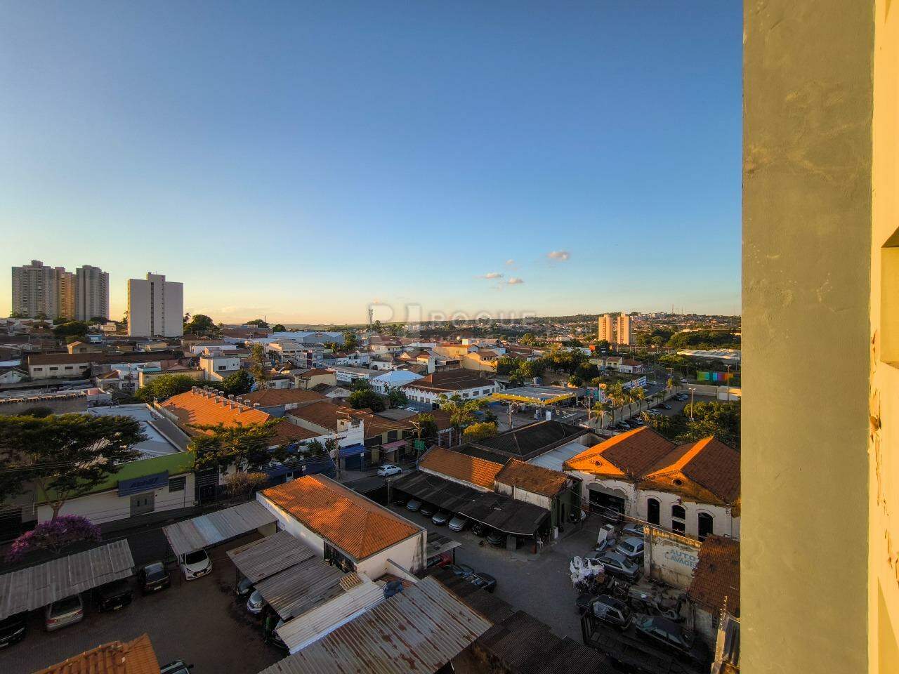 Apartamento à venda no bairro Centro: VISTA PARCIAL
