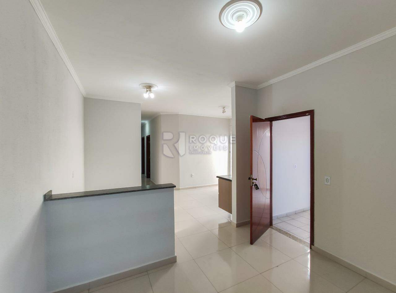 Casa Residencial para aluguel no bairro Jardim São Lourenço: Sala