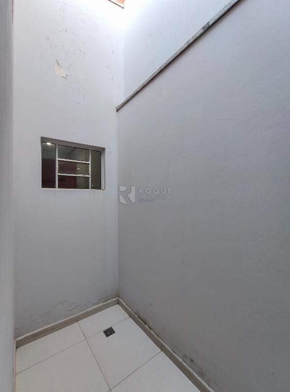 Casa Residencial para aluguel no bairro Jardim São Lourenço: Jardim de inverno