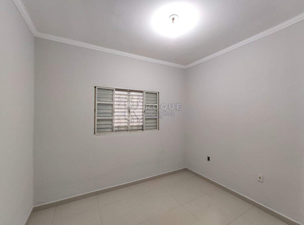 Casa Residencial para aluguel no bairro Jardim São Lourenço: Dormitório 2