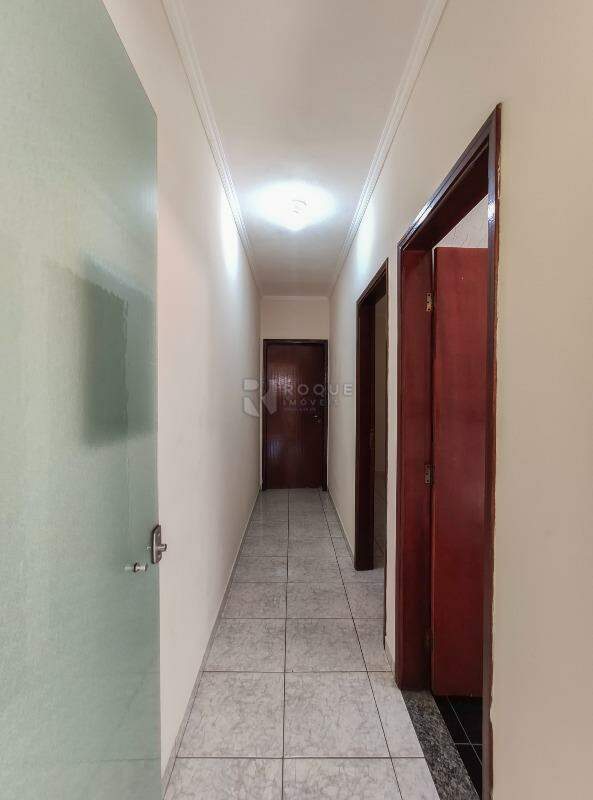 Casa Residencial para aluguel no bairro Parque Residencial Stahlberg: Hall 