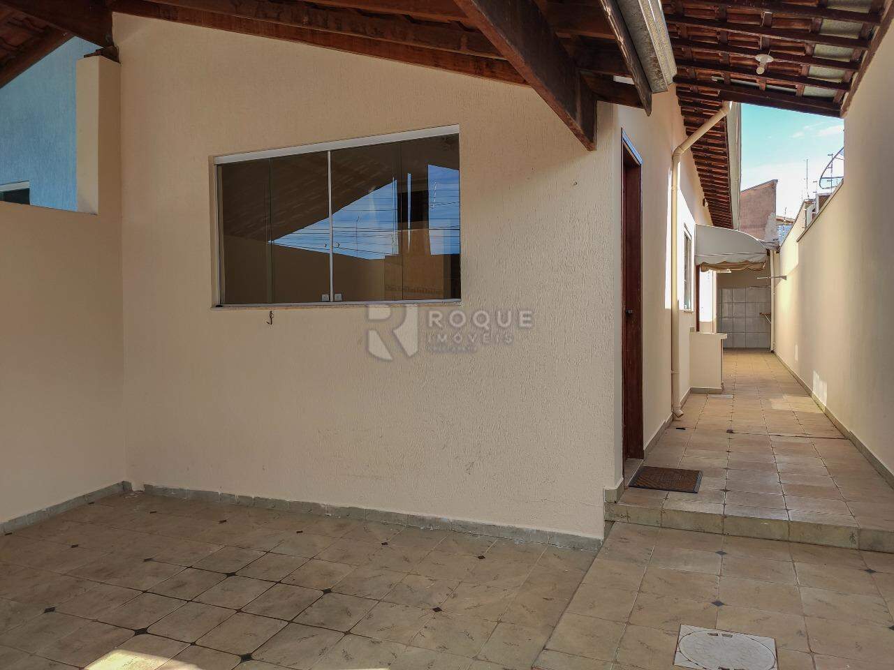 Casa Residencial para aluguel no bairro Parque Residencial Stahlberg: Garagem 