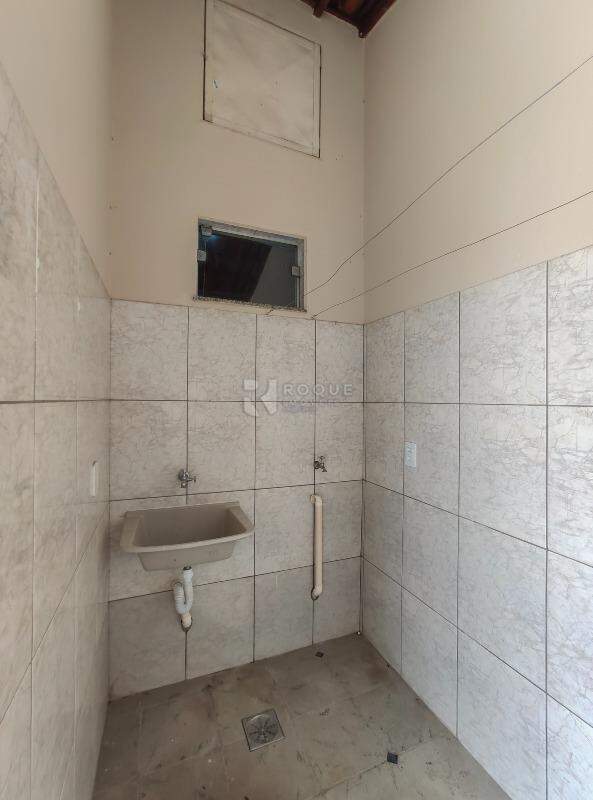Casa Residencial para aluguel no bairro Parque Residencial Stahlberg: Área de serviço 