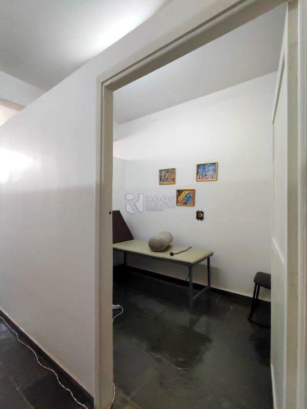 Salas/Conjuntos à venda no bairro Vila Cristovam: SALA DE ATENDIMENTO 5