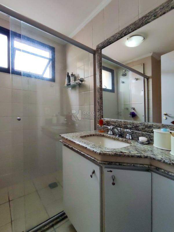 Apartamento à venda no bairro Centro: WC DA SUÍTE 2