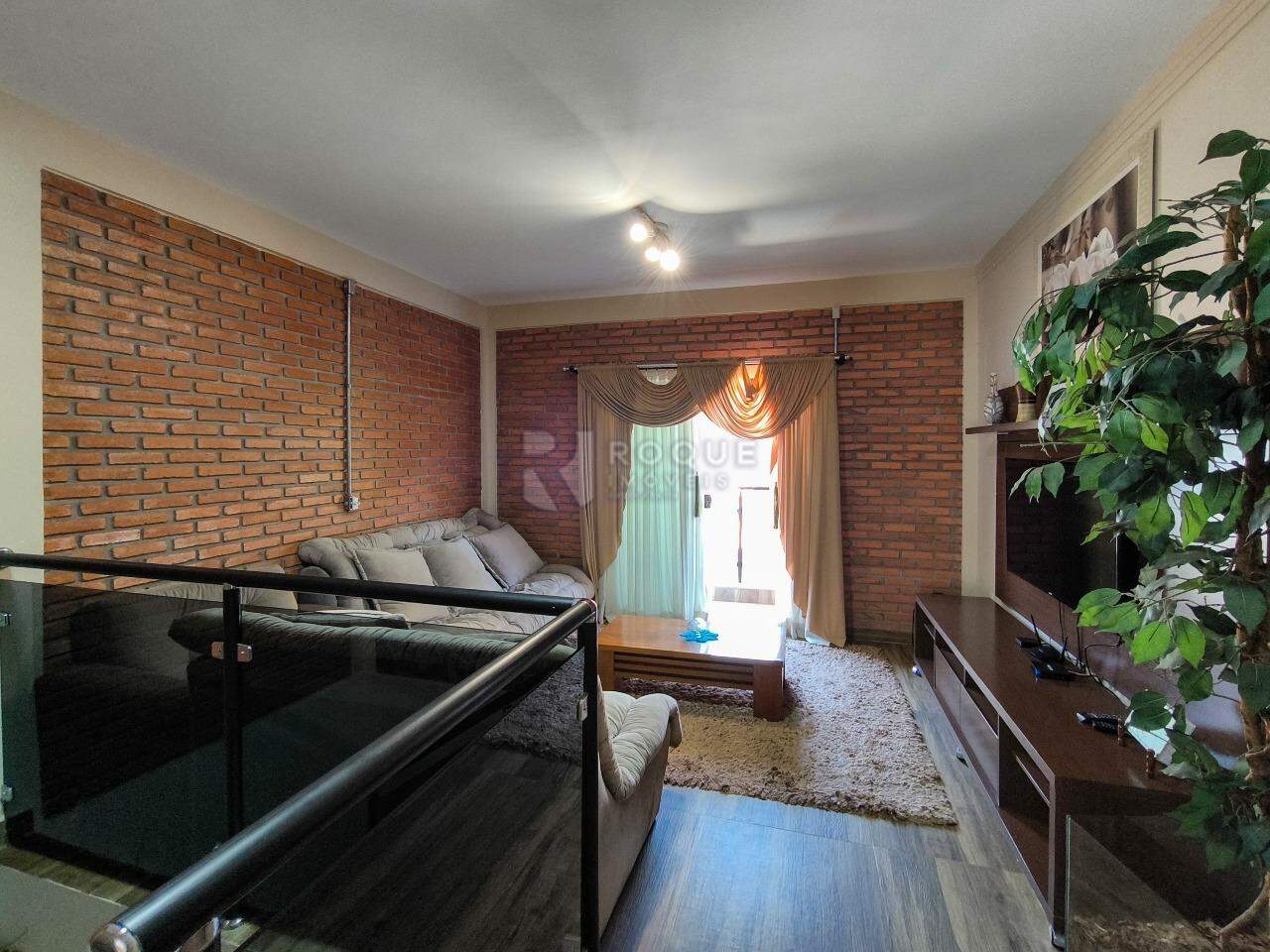 Chácara à venda no bairro Jardim Nova Limeira: SALA DE TV
