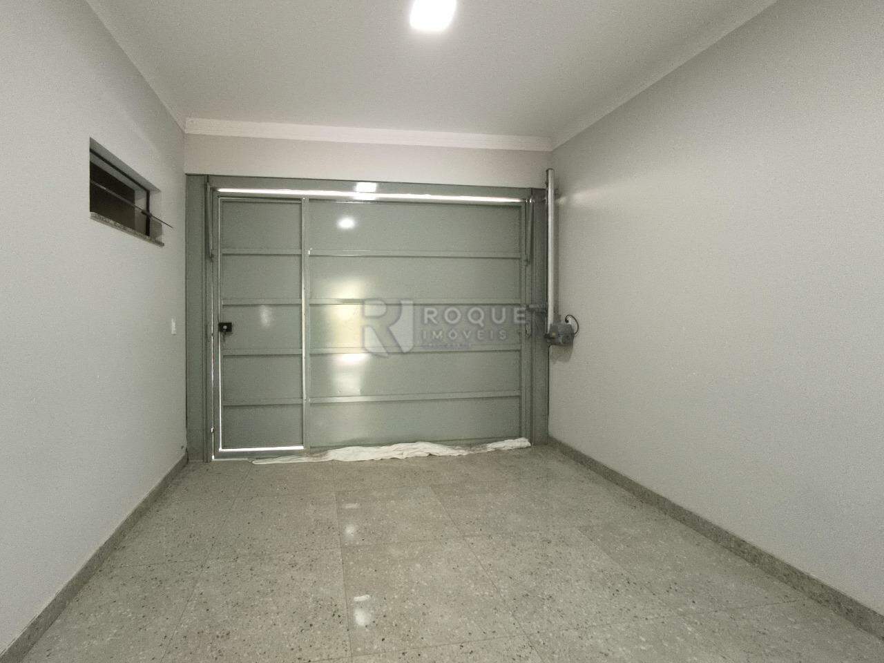 Chácara à venda no bairro Jardim Nova Limeira: GARAGEM