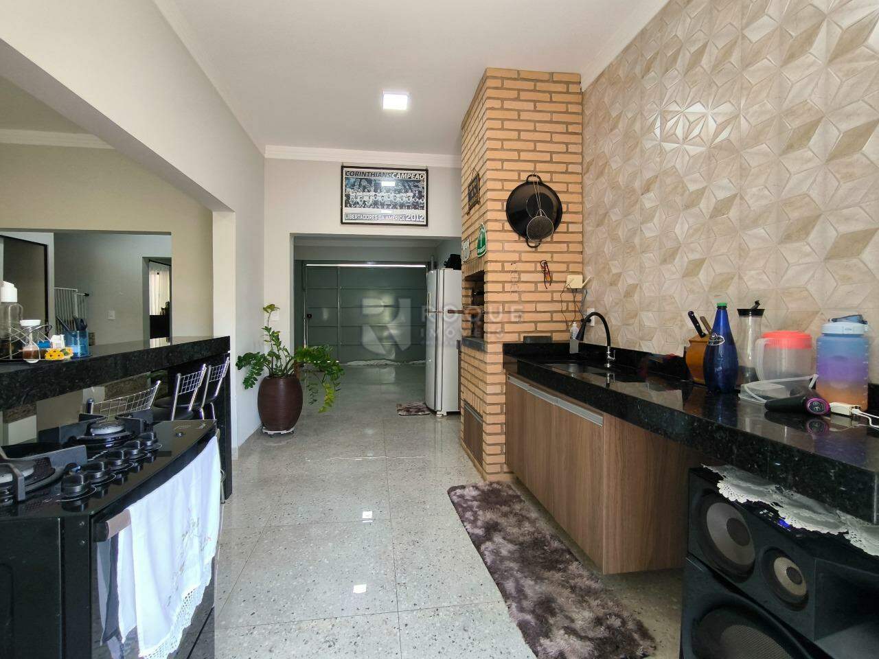 Chácara à venda no bairro Jardim Nova Limeira: COZINHA