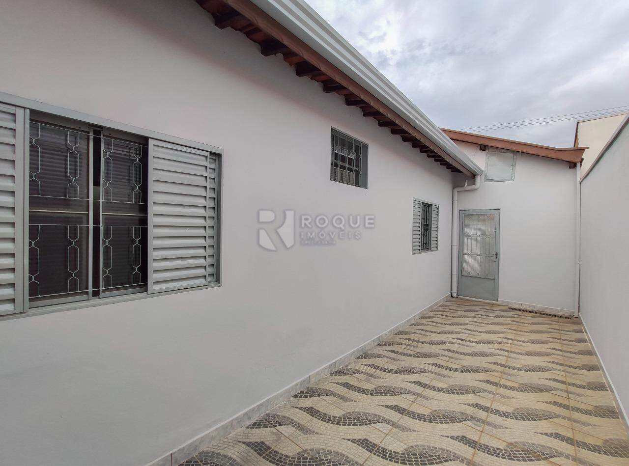 Casa Residencial para aluguel no bairro Jardim Residencial Dona Santina Paroli Peccinini: Corredor